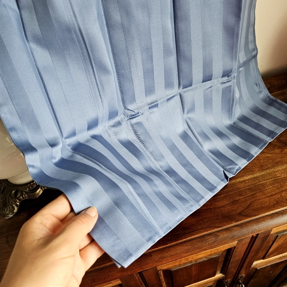 Northern Nights 500TC Damask Set Of 2 Luxury Blue King Pillowcases 100% Cotton - Picture 12 of 13